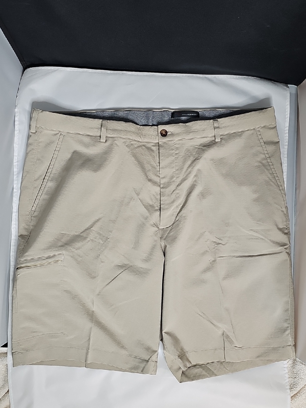 Greg Norman Collection Beige Flat-Front Performance Shorts